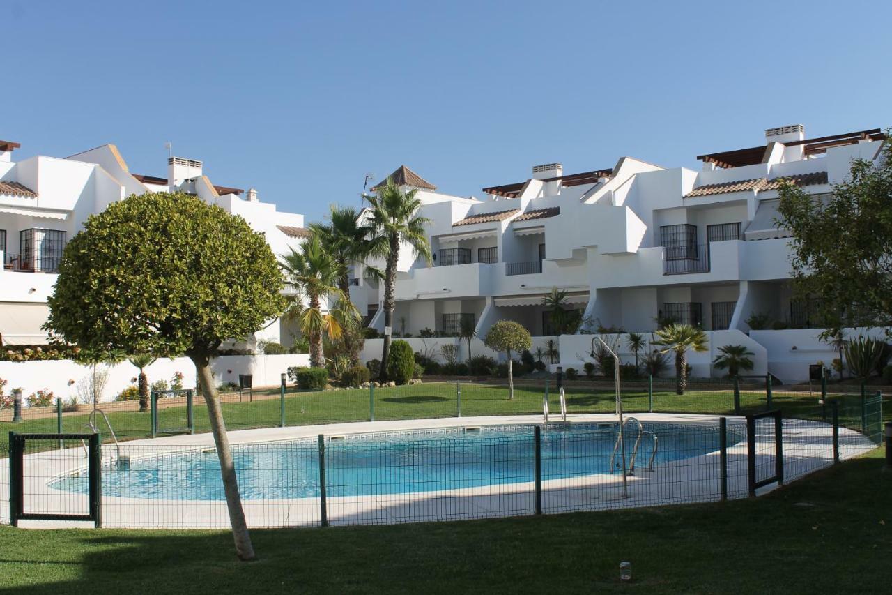 Apartamento En Urbanizacion Hacienda Golf Islantilla Isla Cristina Buitenkant foto