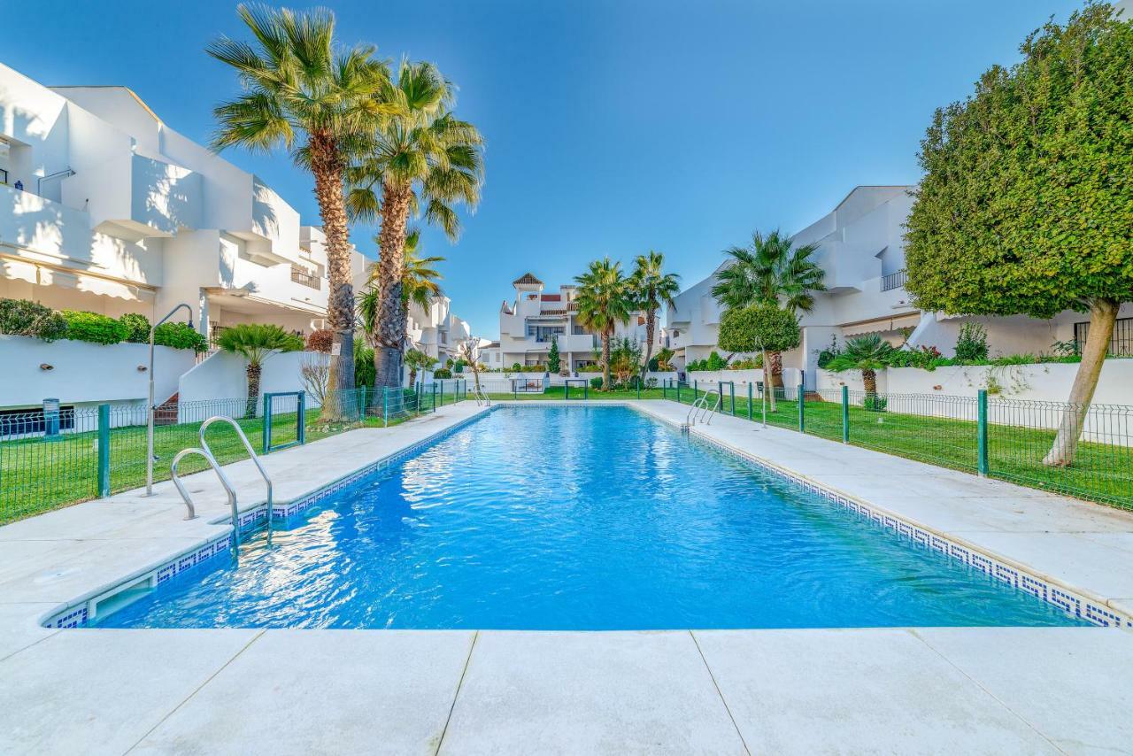 Apartamento En Urbanizacion Hacienda Golf Islantilla Isla Cristina Buitenkant foto